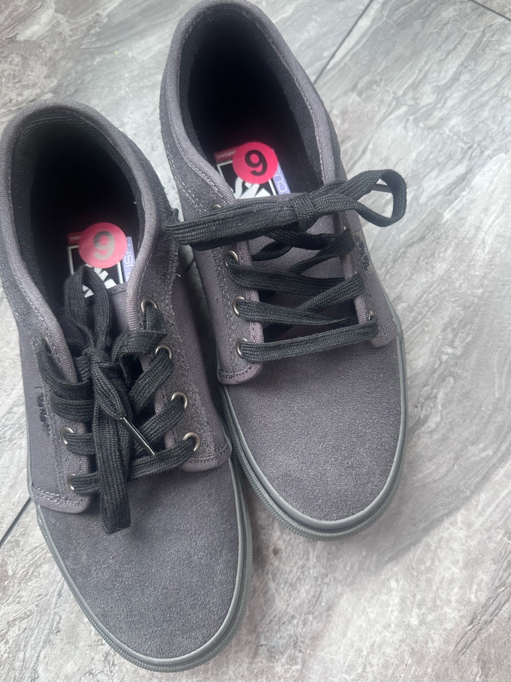 Mens Vans Size 6